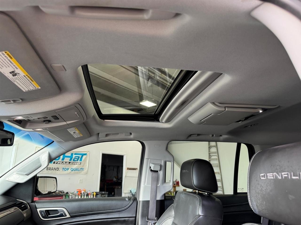 GMC Yukon 4WD 4dr Denali 2017