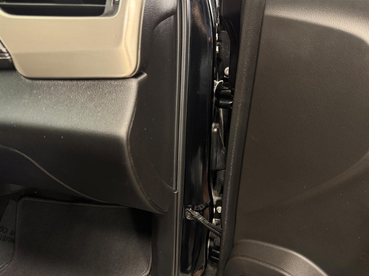 GMC Yukon 4WD 4dr Denali 2017