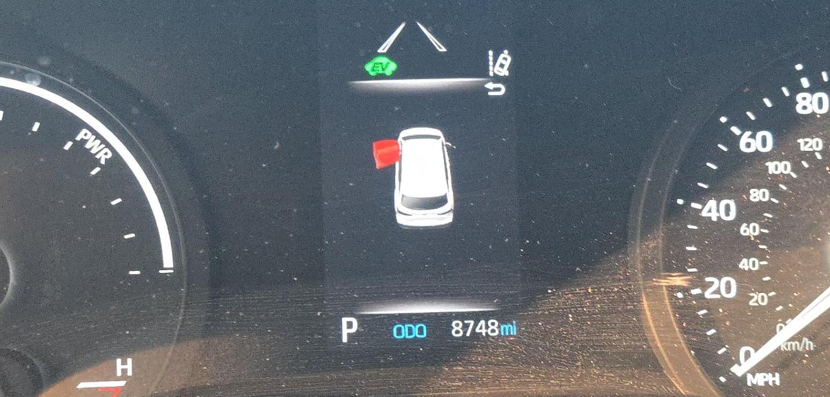 Toyota Sienna XLE FWD 8-Passenger (Natl) 2021