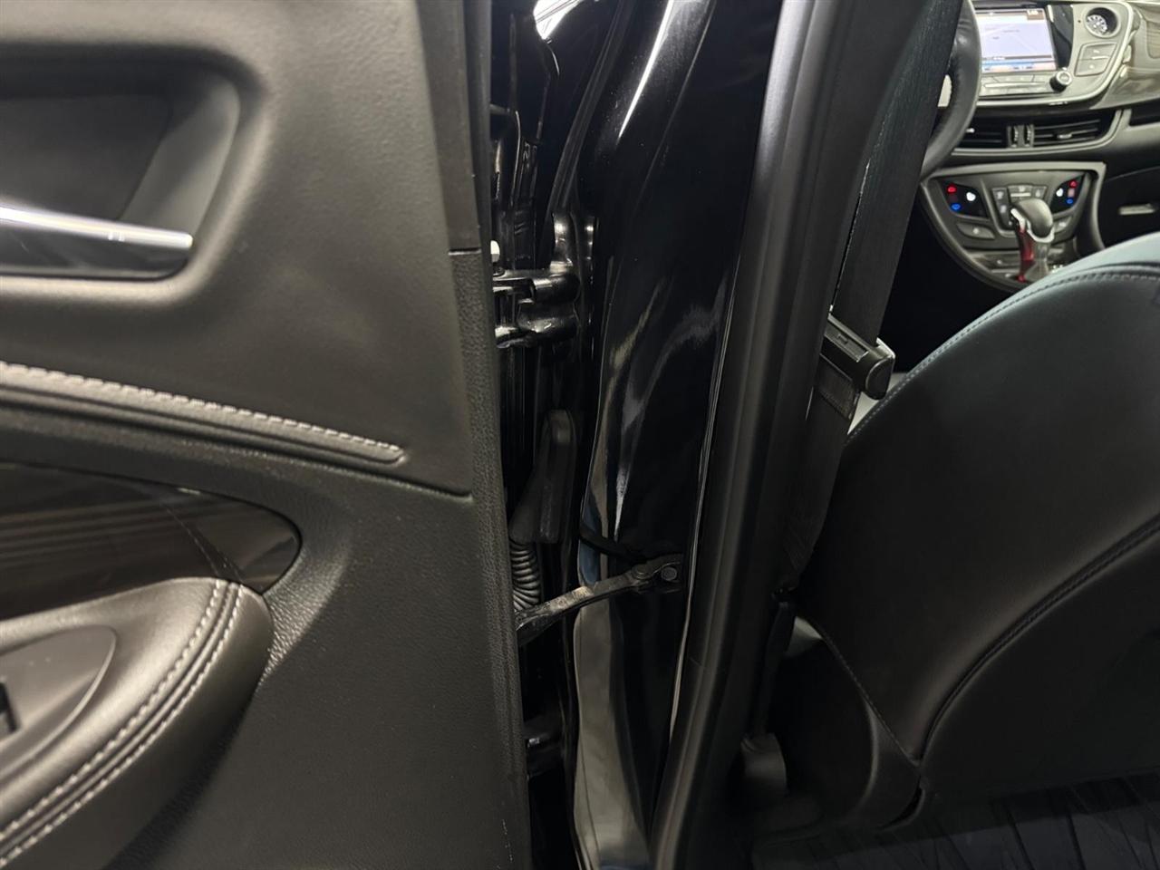 Buick Envision AWD 4dr Essence 2020