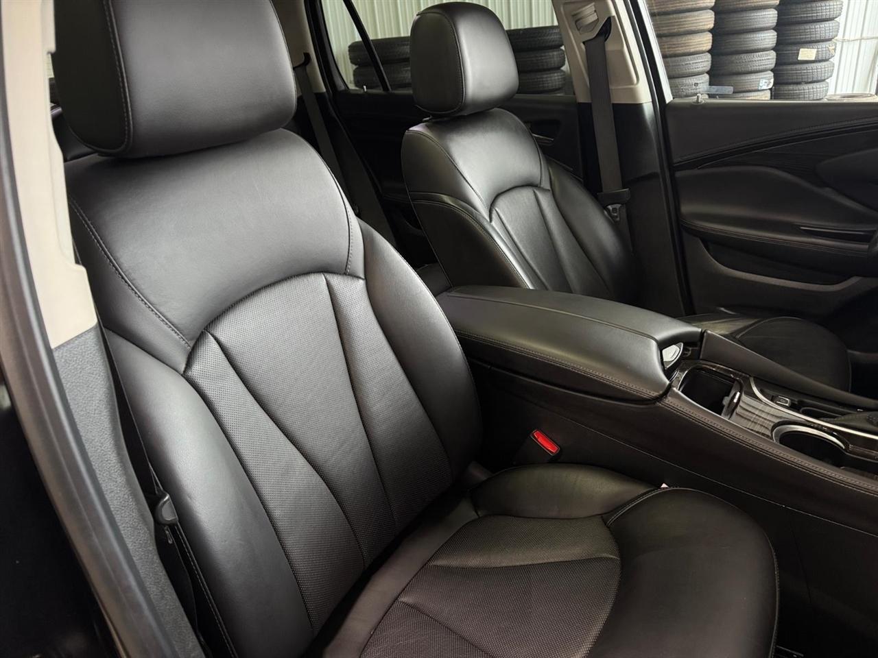Buick Envision AWD 4dr Essence 2020