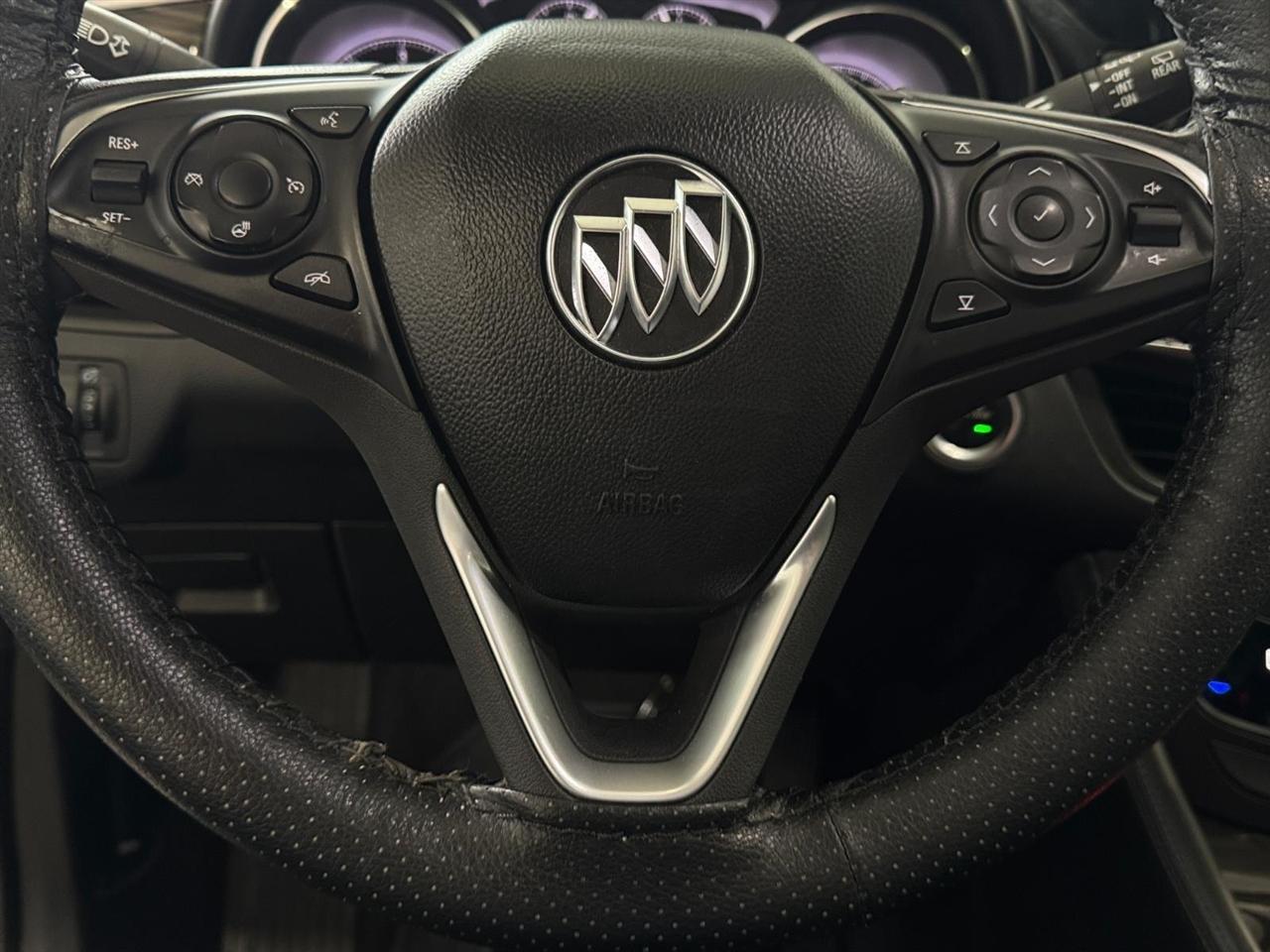 Buick Envision AWD 4dr Essence 2020