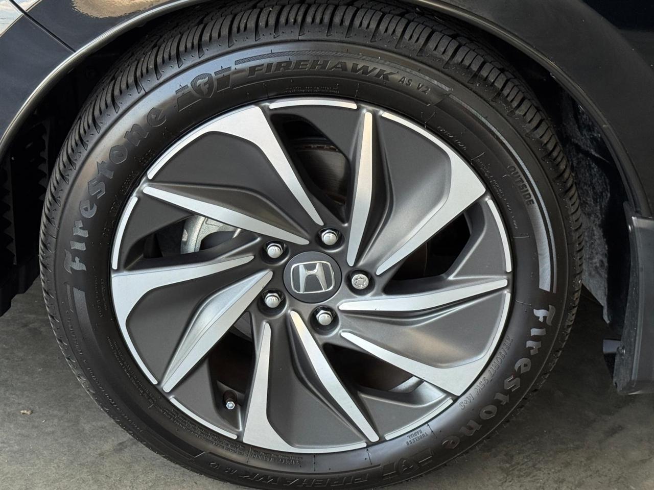 Honda Insight Touring CVT 2019