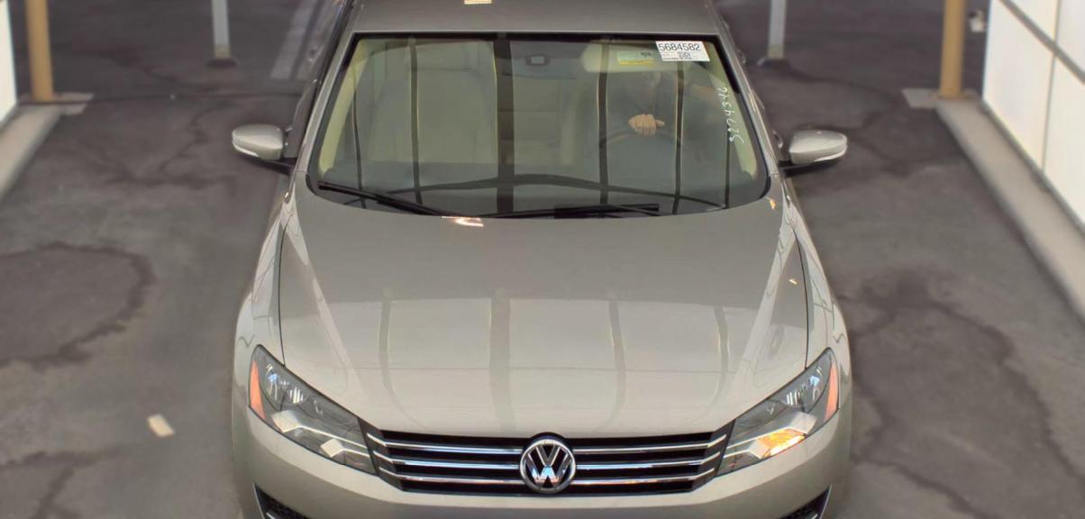 Volkswagen Passat 4dr Sdn 2.5L Auto SE 2013