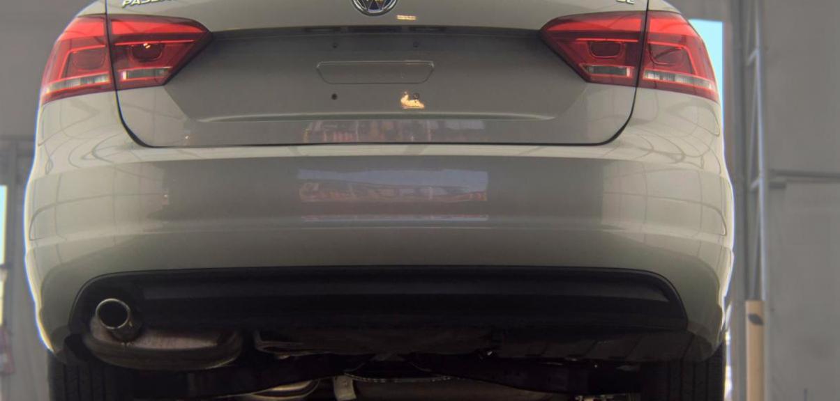 Volkswagen Passat 4dr Sdn 2.5L Auto SE 2013