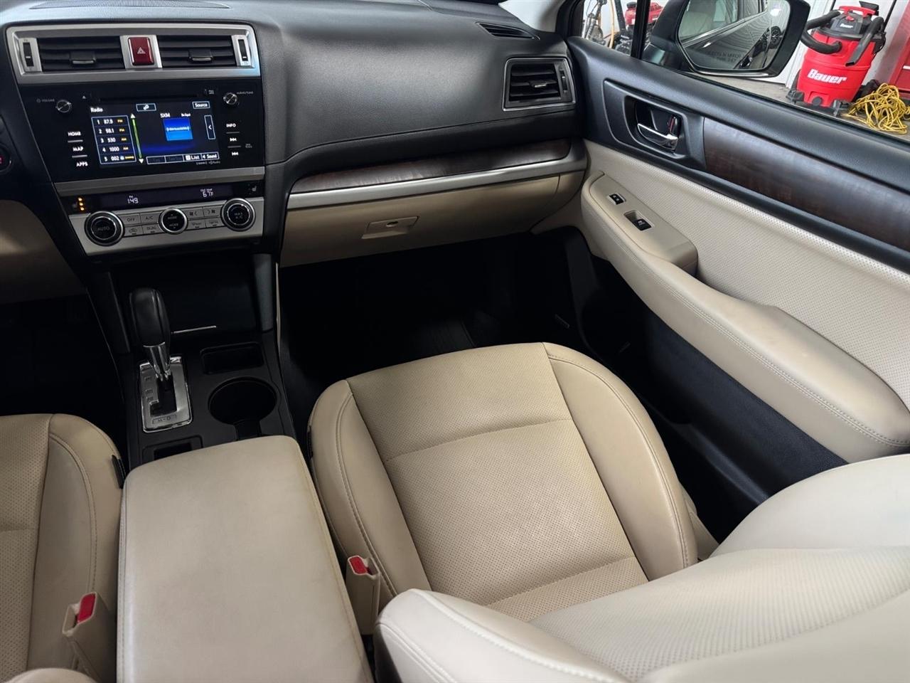 Subaru Outback 2.5i Limited 2017