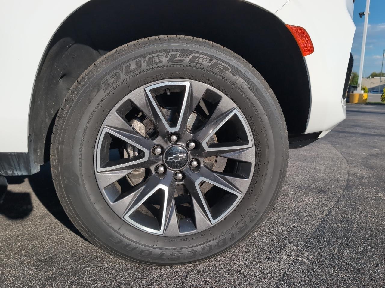 Chevrolet Tahoe 4WD 4dr Z71 2021