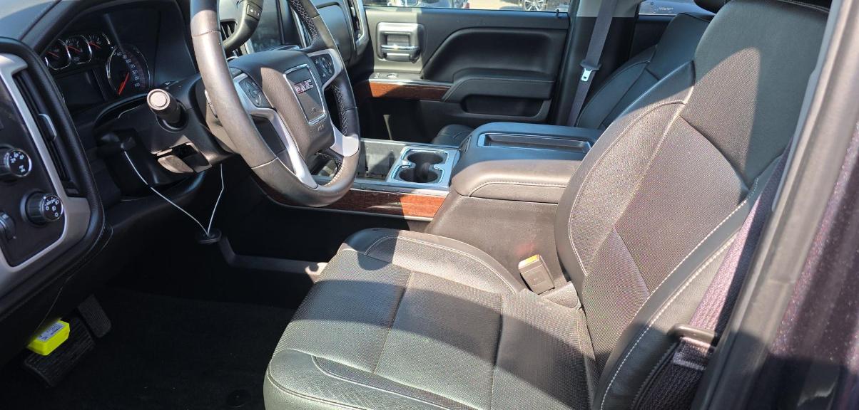 GMC Sierra 3500HD available WiFi 4WD Crew Cab 167.7" SLT 2015