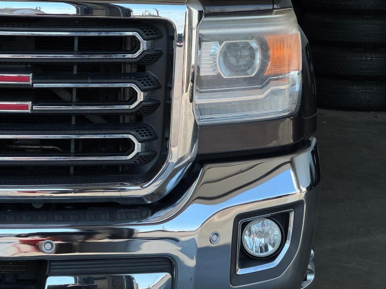 GMC Sierra 3500HD available WiFi 4WD Crew Cab 167.7" SLT 2015
