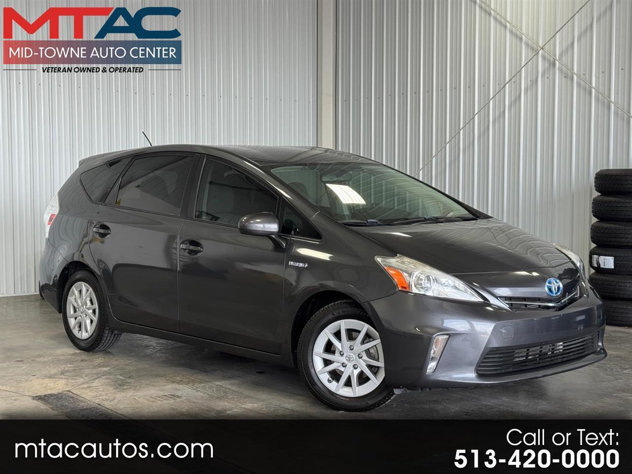 2012 Toyota Prius V 5dr Wgn Three (Natl)