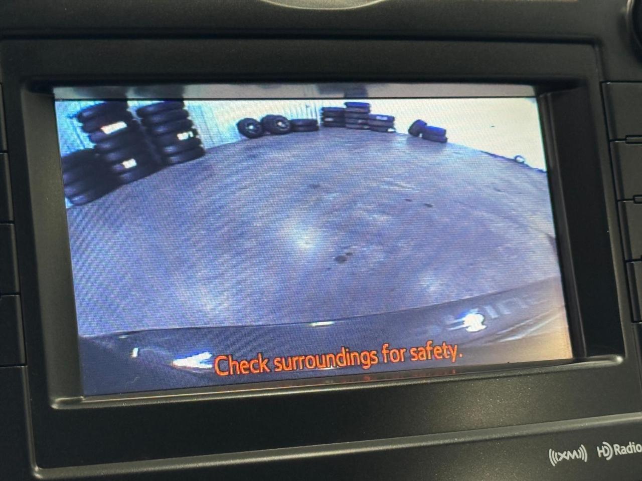Toyota Prius V 5dr Wgn Three (Natl) 2012