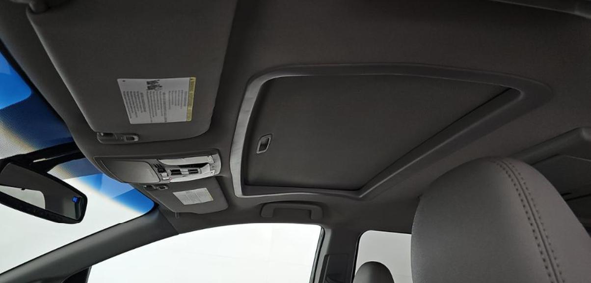 Toyota Sienna XLE Auto Access Seat FWD 7-Passenger (Natl) 2017