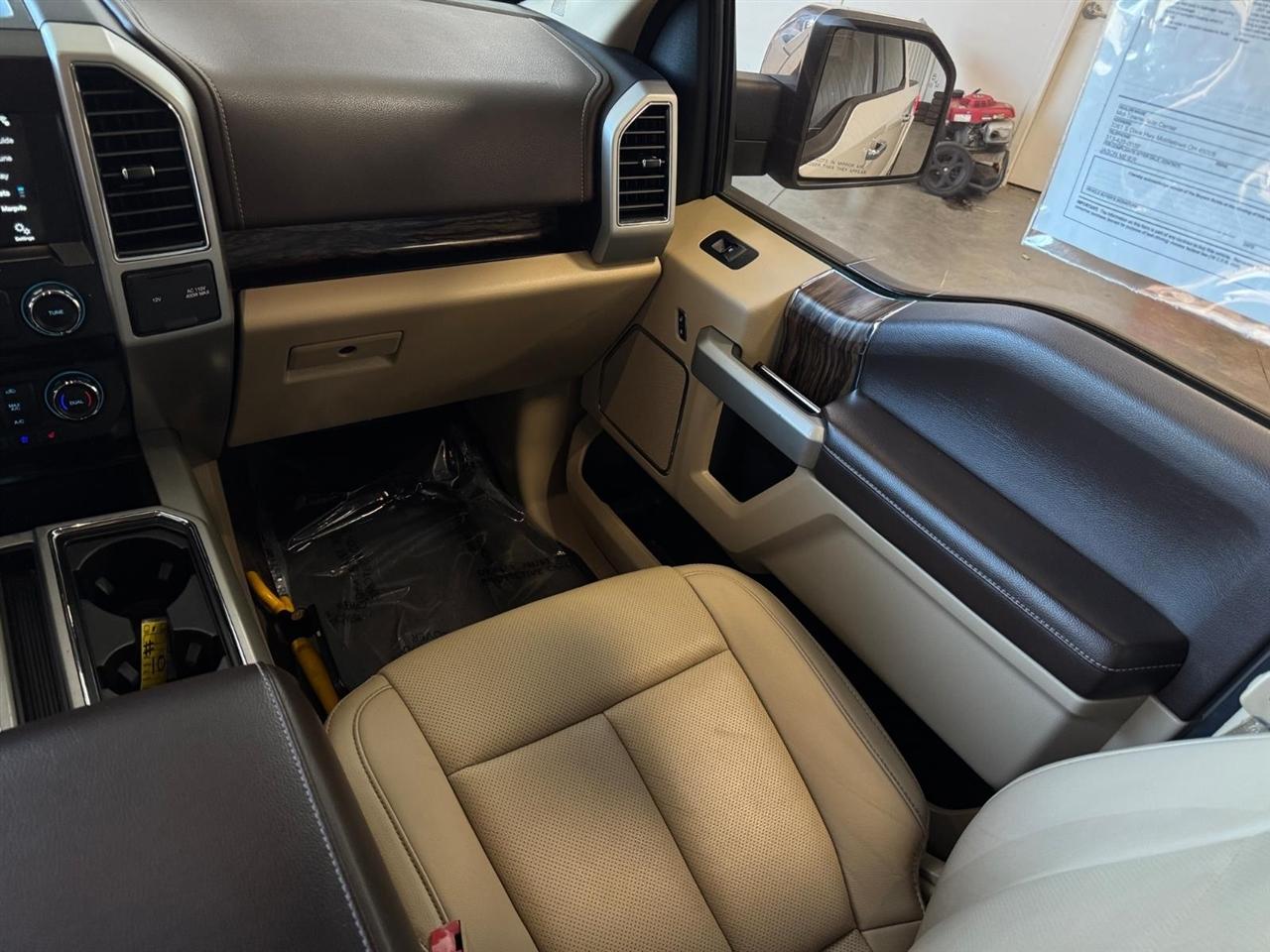 Ford F-150 Lariat 4WD SuperCrew 5.5' Box 2018