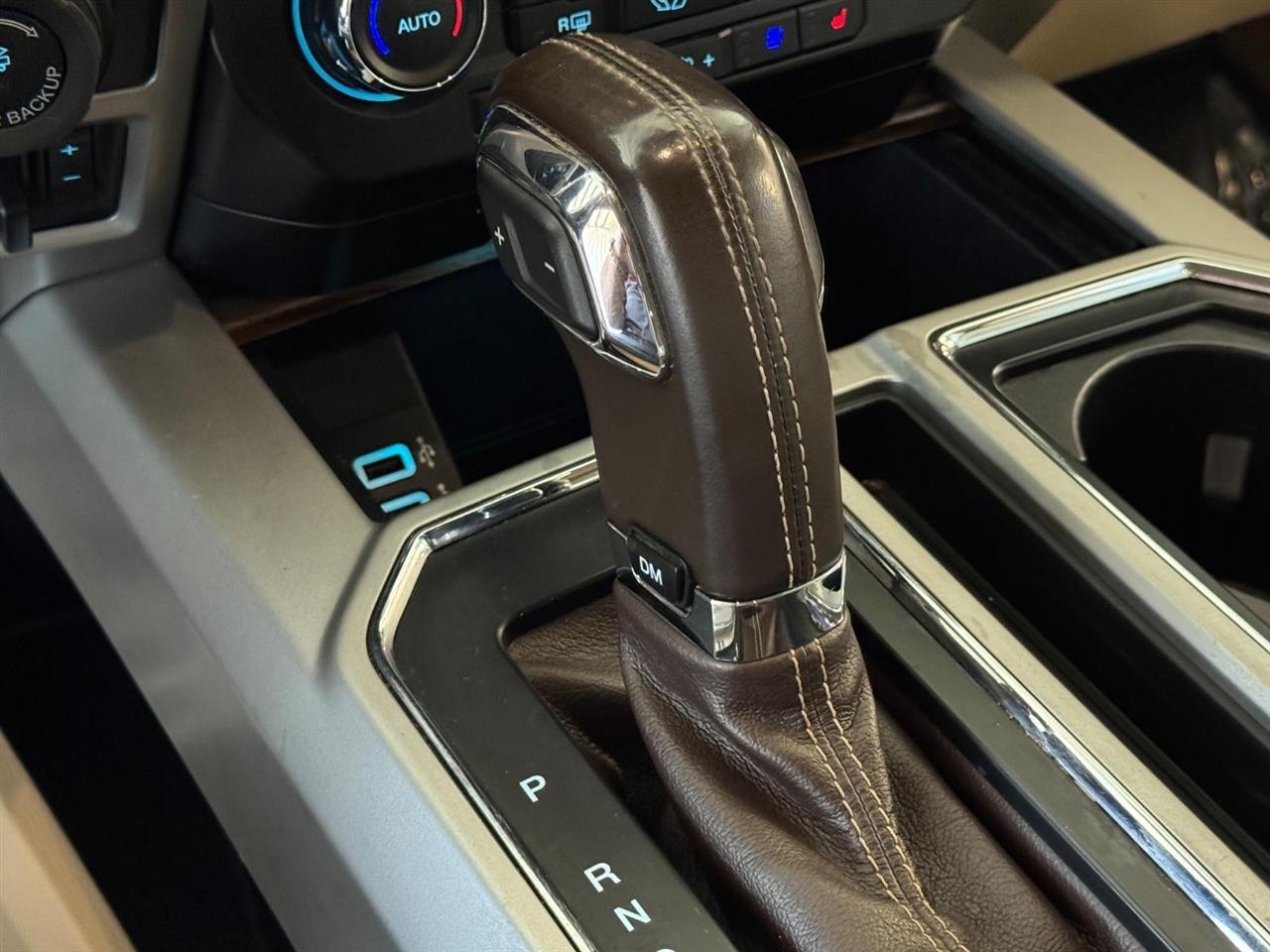 Ford F-150 Lariat 4WD SuperCrew 5.5' Box 2018