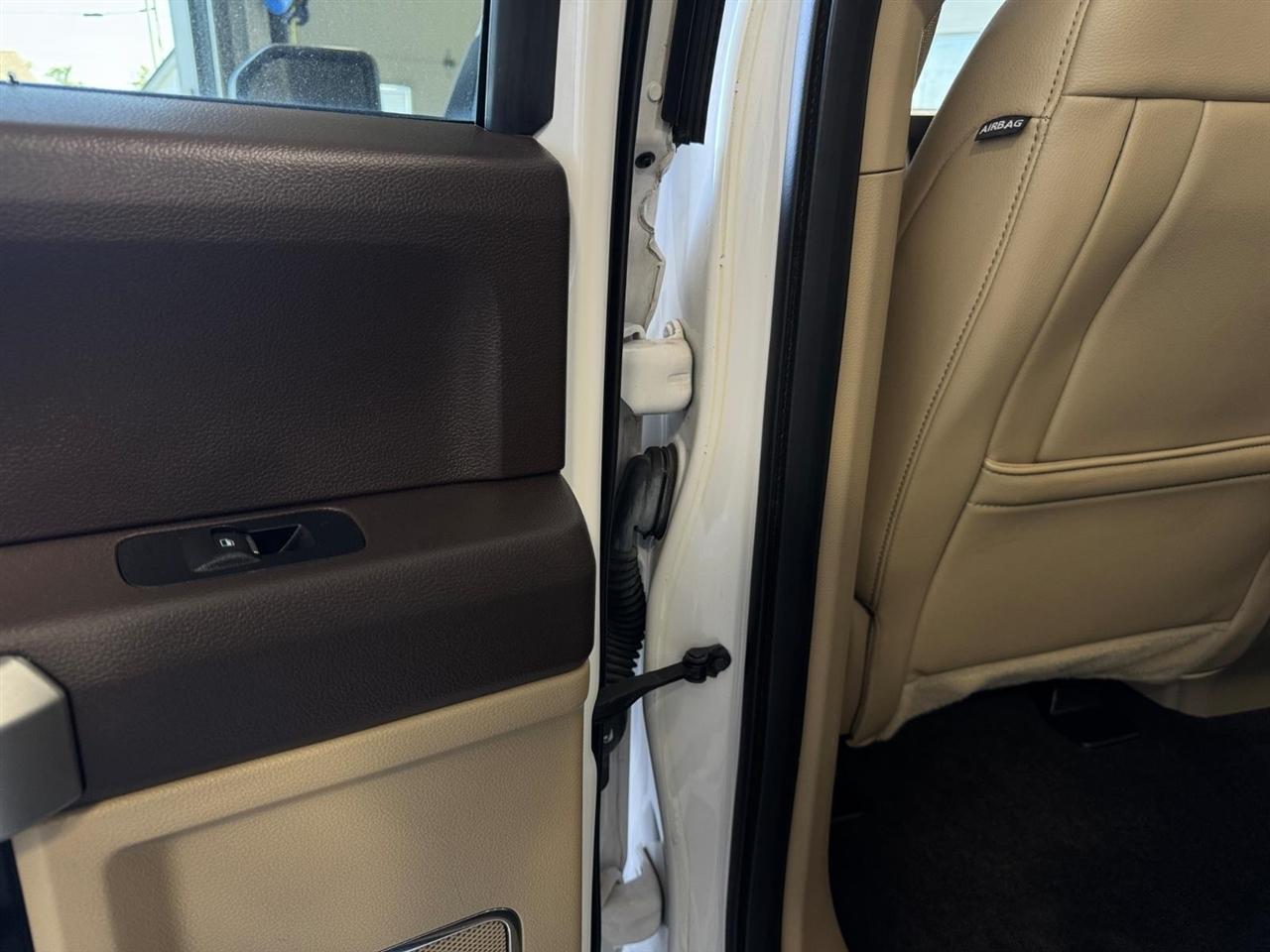 Ford F-150 Lariat 4WD SuperCrew 5.5' Box 2018