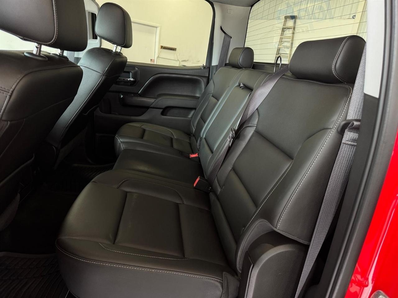 Chevrolet Silverado 1500 4WD Crew Cab 143.5" LT w/1LT 2016