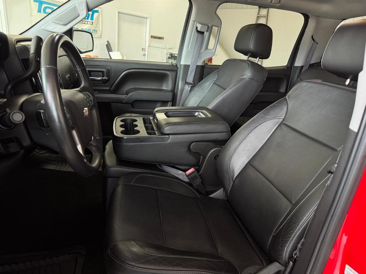 Chevrolet Silverado 1500 4WD Crew Cab 143.5" LT w/1LT 2016
