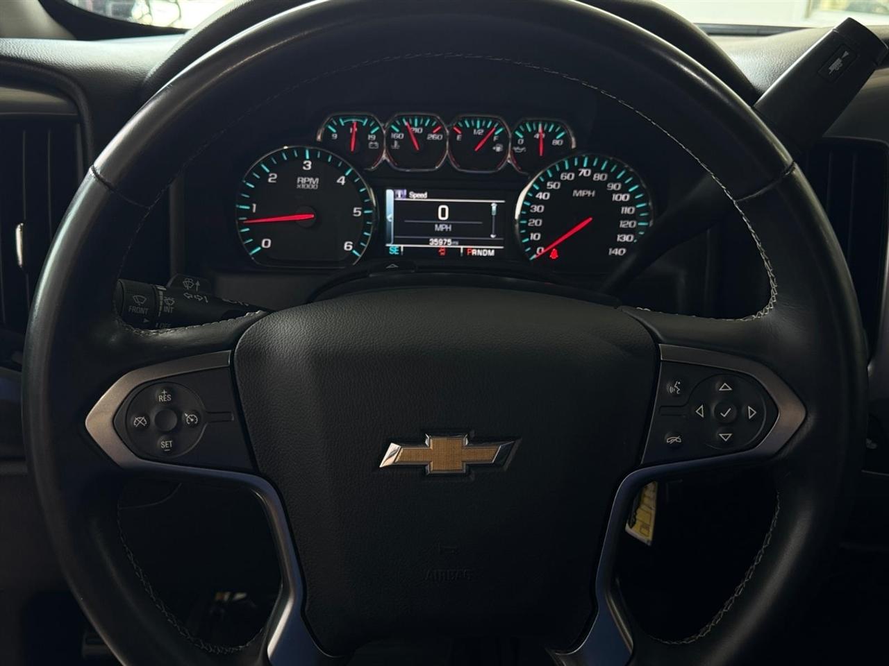 Chevrolet Silverado 1500 4WD Crew Cab 143.5" LT w/1LT 2016