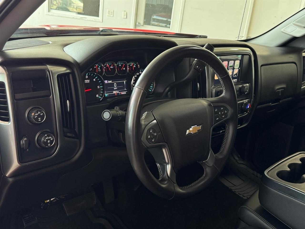 Chevrolet Silverado 1500 4WD Crew Cab 143.5" LT w/1LT 2016