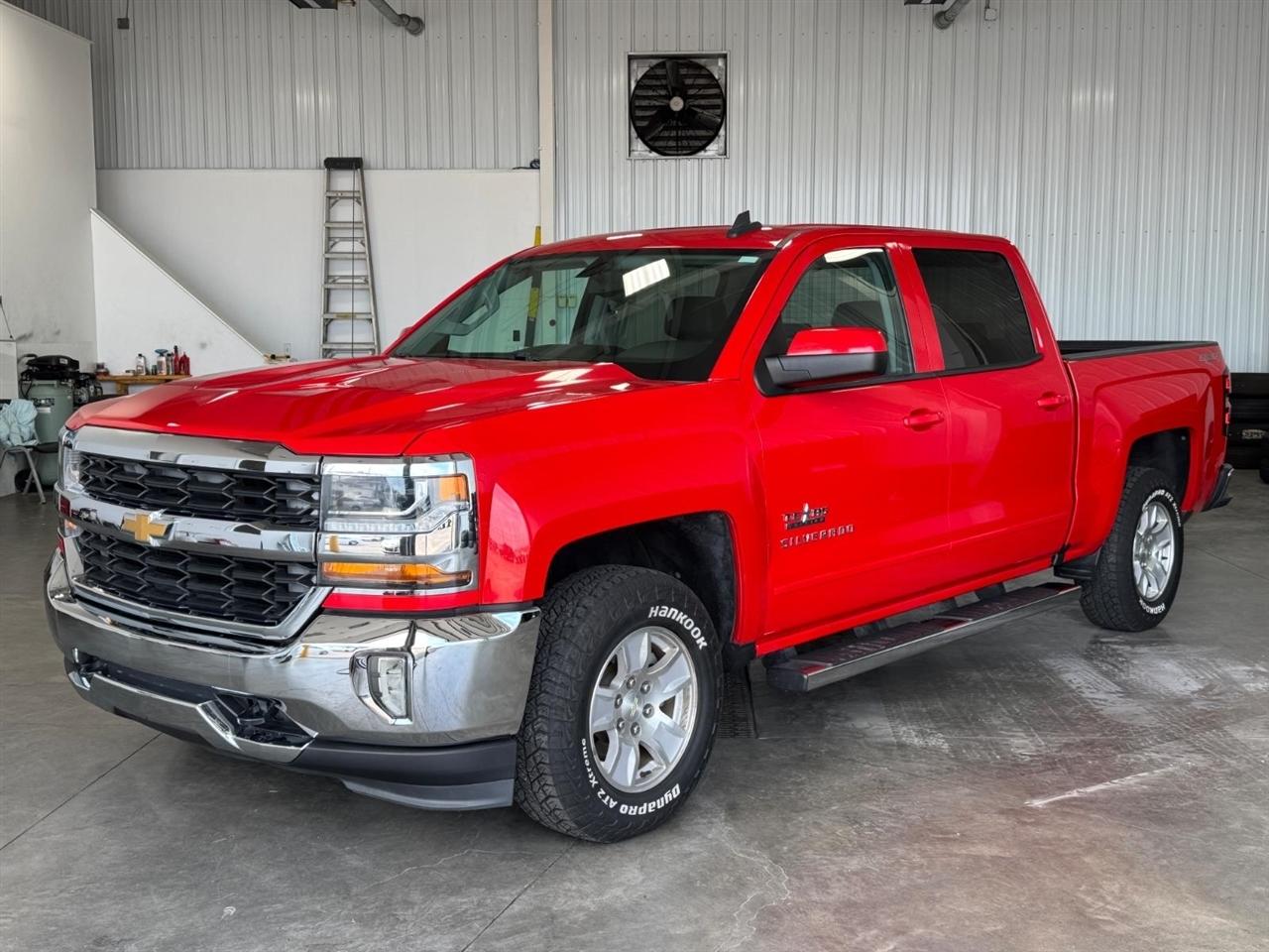 Chevrolet Silverado 1500 4WD Crew Cab 143.5" LT w/1LT 2016