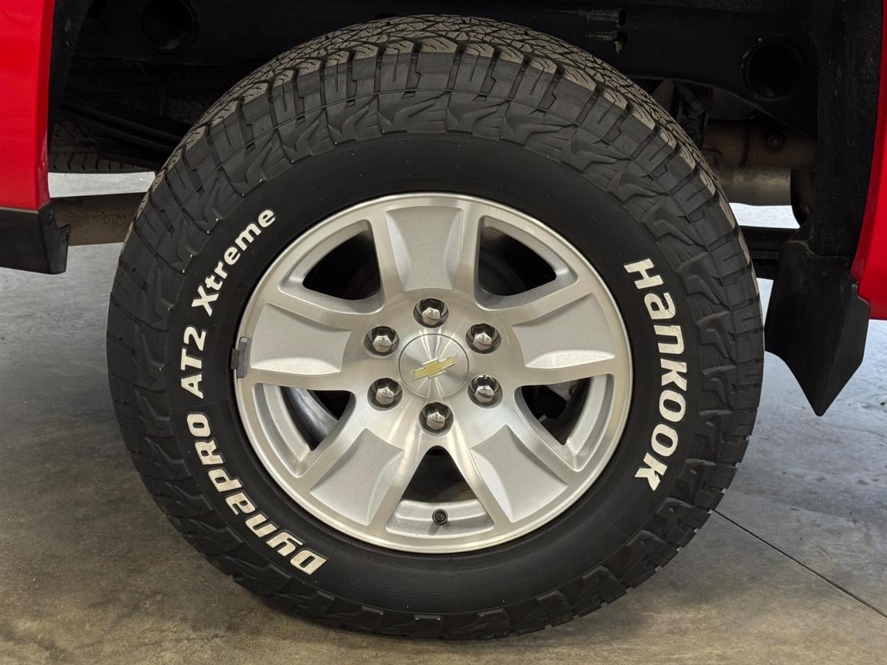 Chevrolet Silverado 1500 4WD Crew Cab 143.5" LT w/1LT 2016