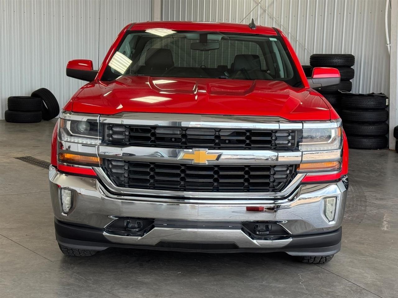 Chevrolet Silverado 1500 4WD Crew Cab 143.5" LT w/1LT 2016