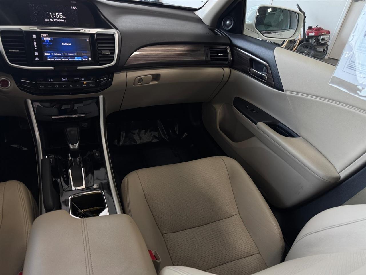 Honda Accord Sedan 4dr V6 Auto Touring 2016