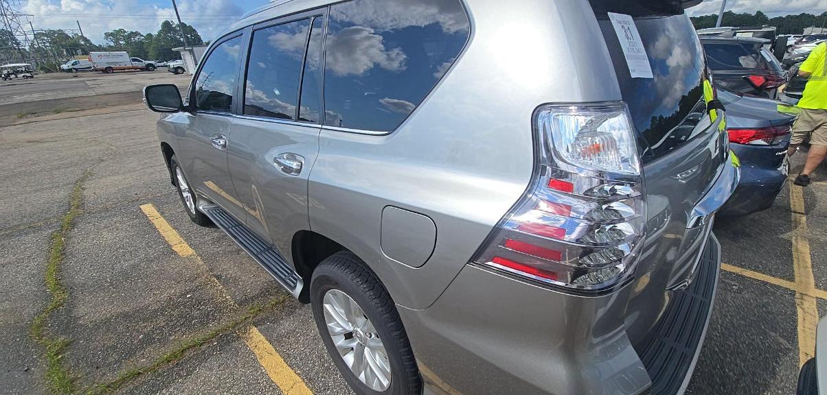 Lexus GX GX 460 Premium 4WD 2021