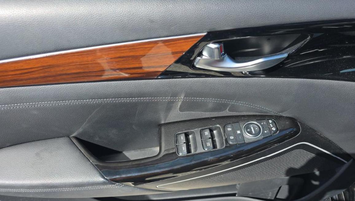 Kia Cadenza Premium Sedan 2019