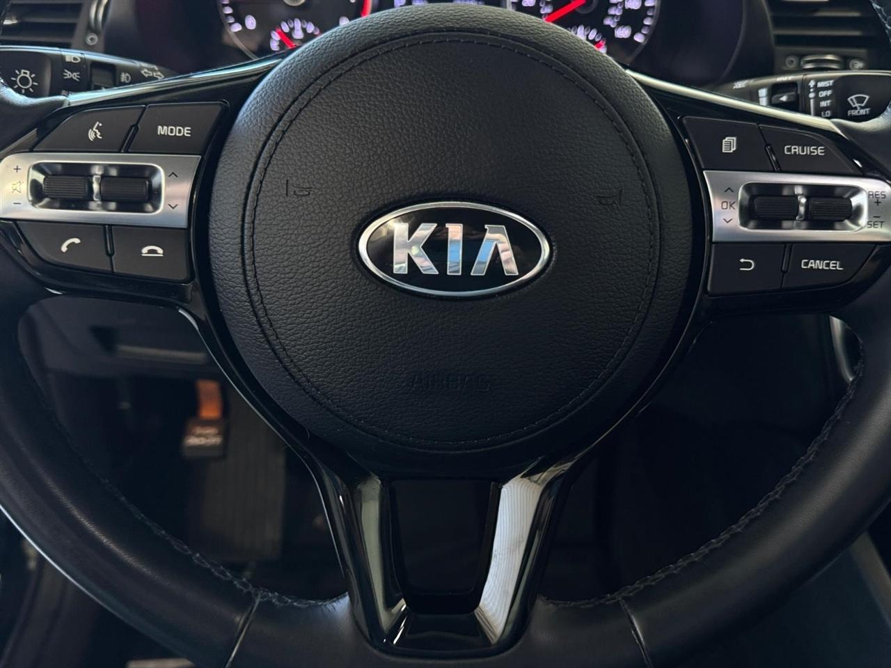 Kia Cadenza Premium Sedan 2019