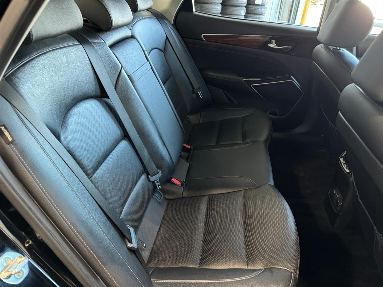 Kia Cadenza Premium Sedan 2019