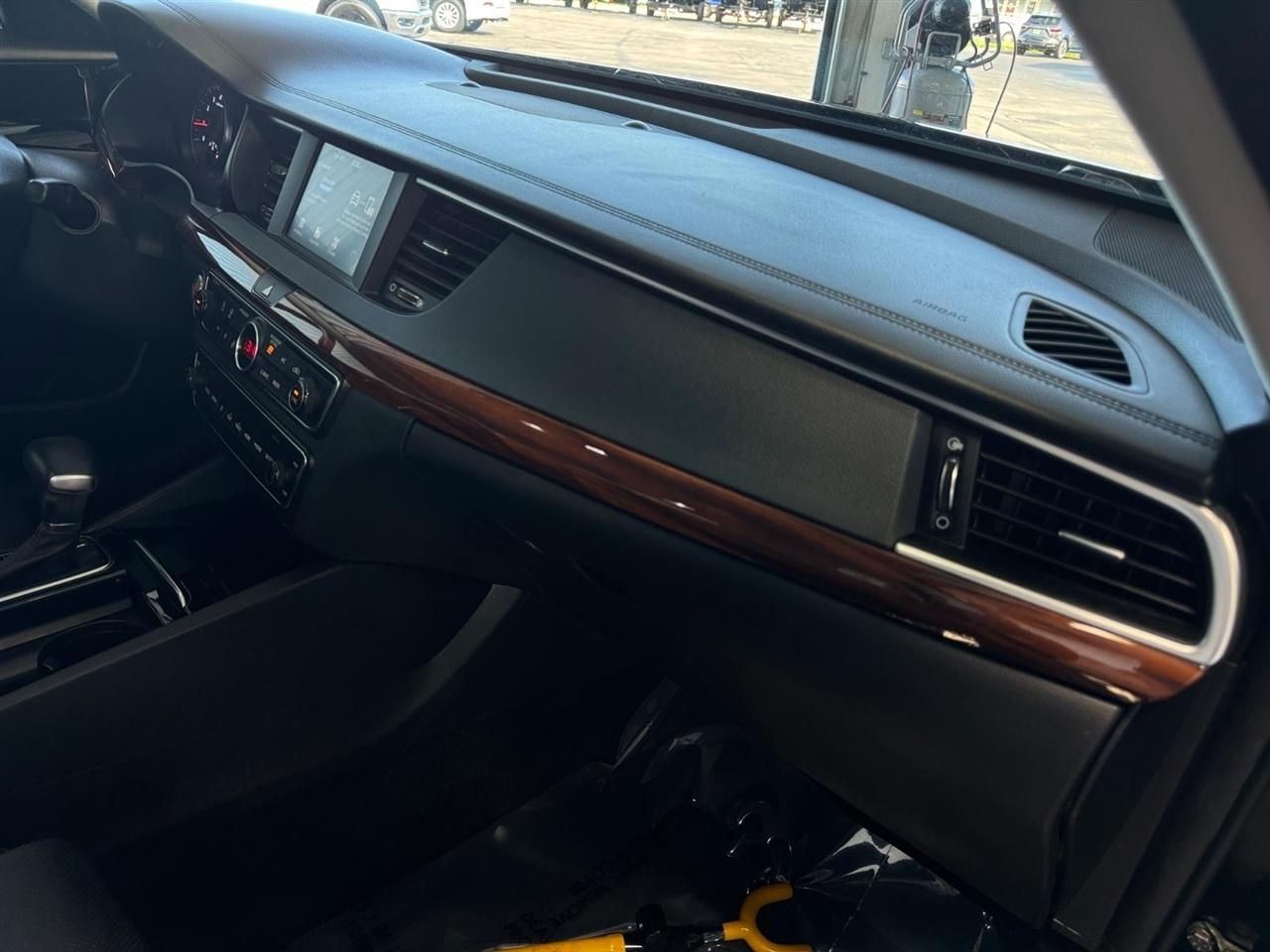 Kia Cadenza Premium Sedan 2019