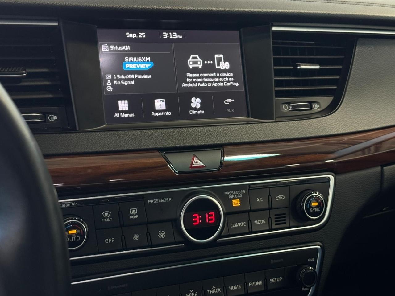 Kia Cadenza Premium Sedan 2019