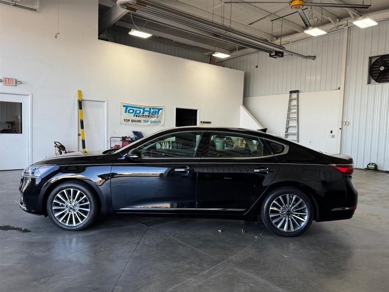 Kia Cadenza Premium Sedan 2019