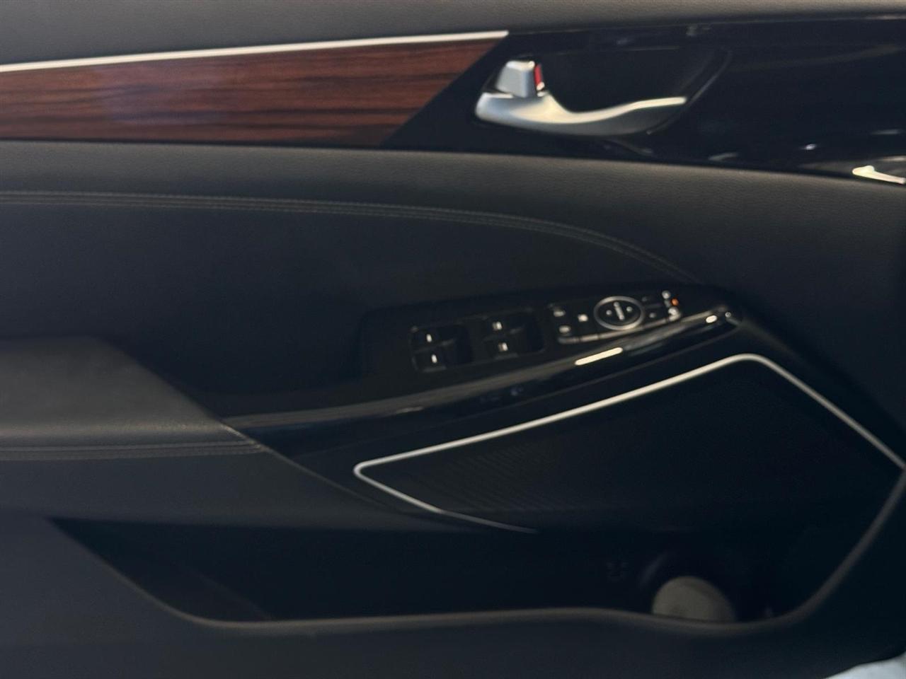 Kia Cadenza Premium Sedan 2019