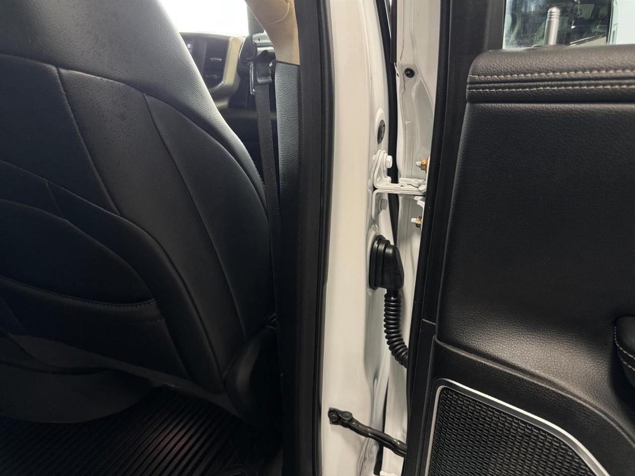 RAM 1500 Laramie 4x4 Crew Cab 6'4" Box 2020