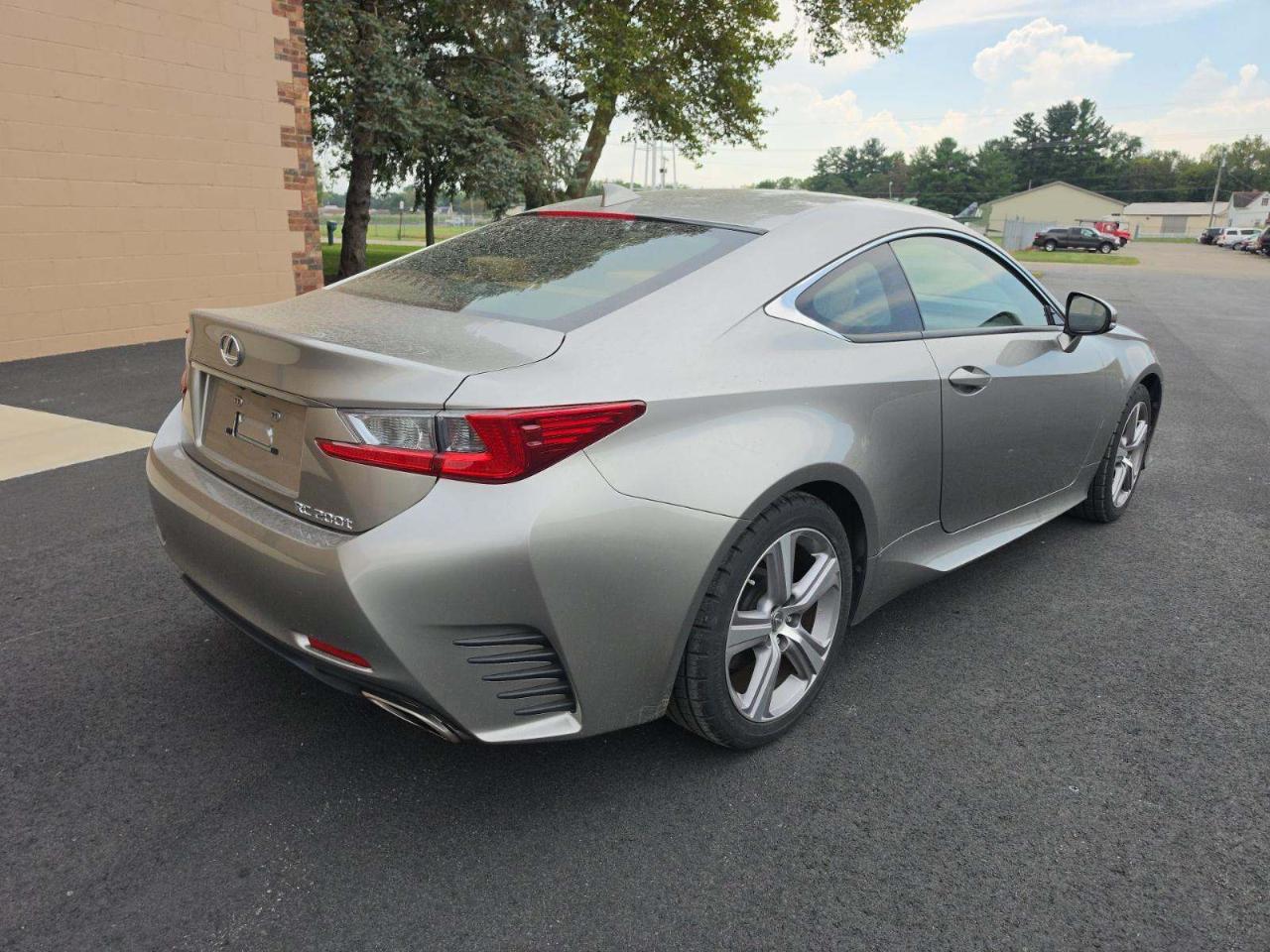 Lexus RC 200t 2dr Cpe 2016