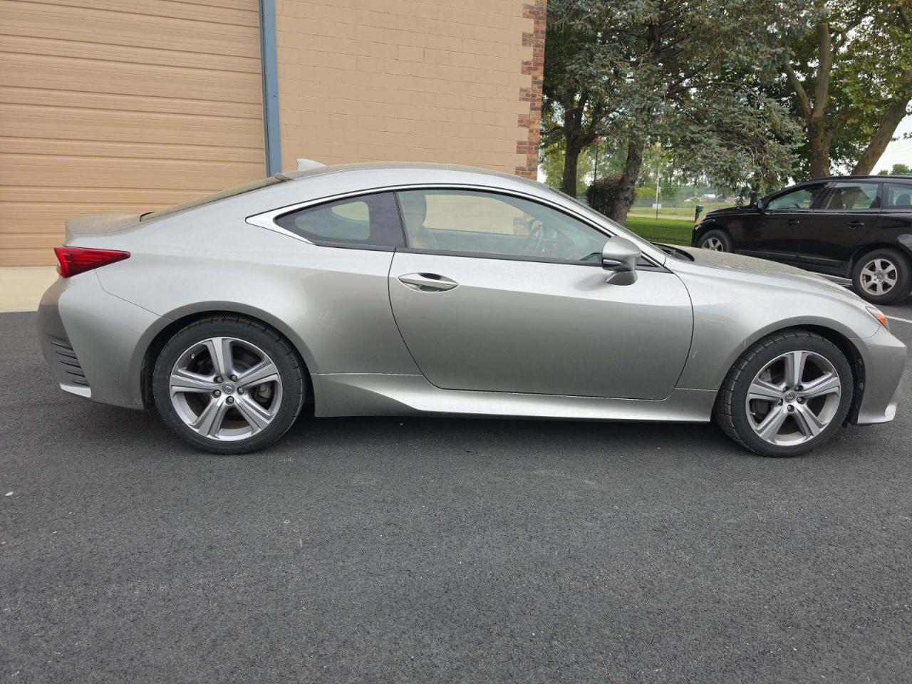 Lexus RC 200t 2dr Cpe 2016