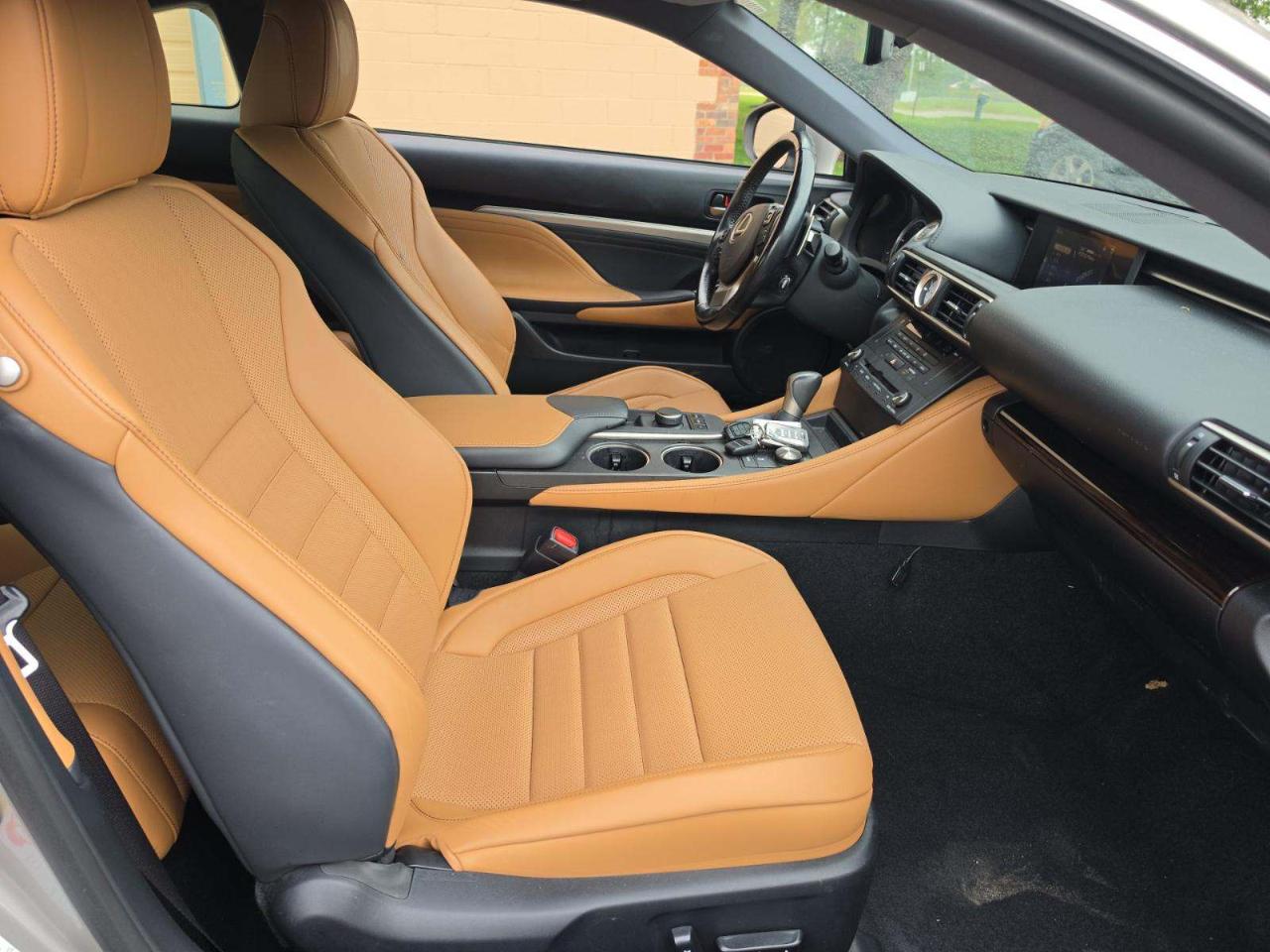 Lexus RC 200t 2dr Cpe 2016