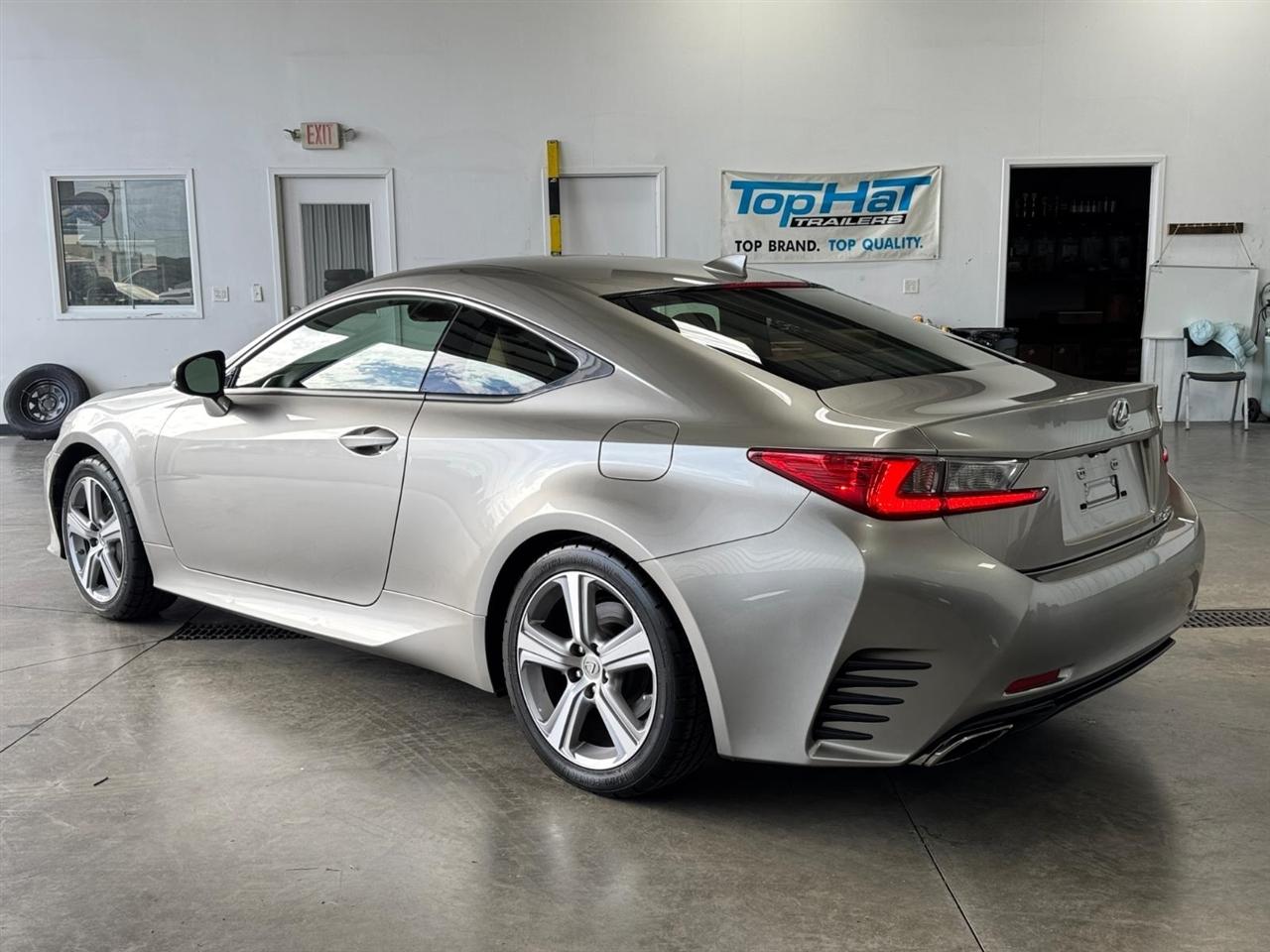 Lexus RC 200t 2dr Cpe 2016