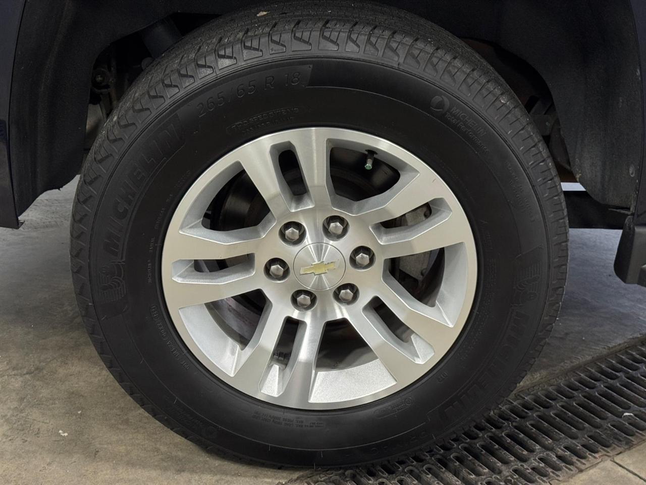 Chevrolet Tahoe 4WD 4dr LT 2019