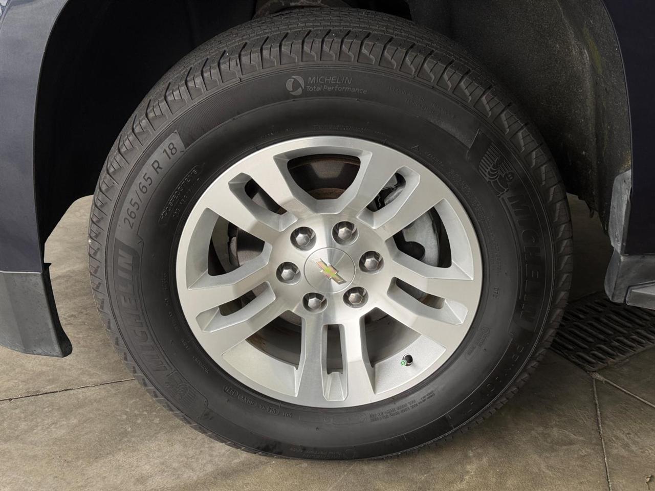 Chevrolet Tahoe 4WD 4dr LT 2019
