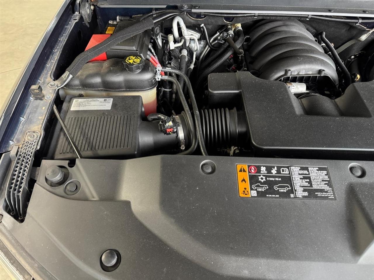 Chevrolet Tahoe 4WD 4dr LT 2019