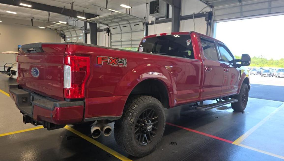 Ford Super Duty F-350 SRW Lariat 4WD Crew Cab 8' Box 2019