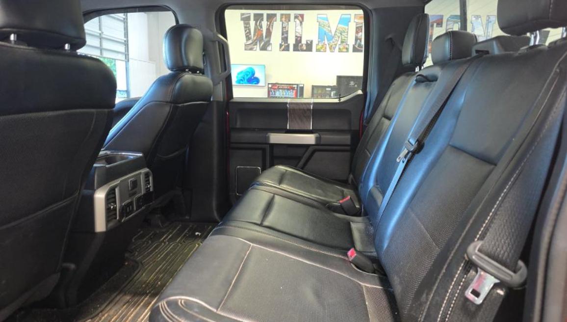 Ford Super Duty F-350 SRW Lariat 4WD Crew Cab 8' Box 2019