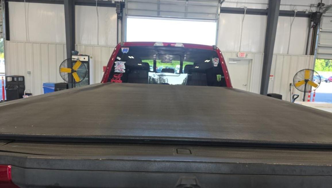 Ford Super Duty F-350 SRW Lariat 4WD Crew Cab 8' Box 2019