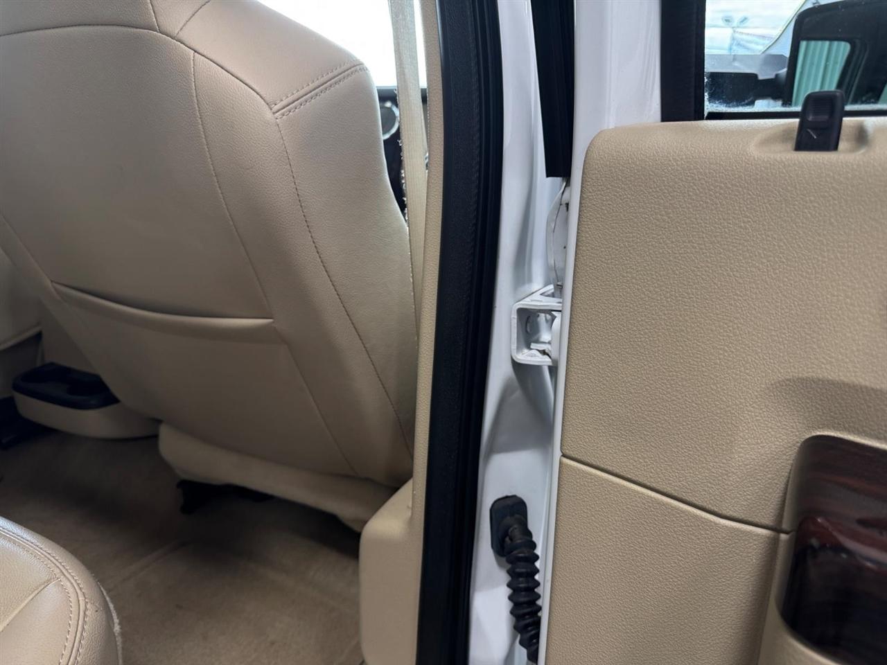 Ford Super Duty F-250 SRW 4WD Crew Cab 156" Lariat 2008