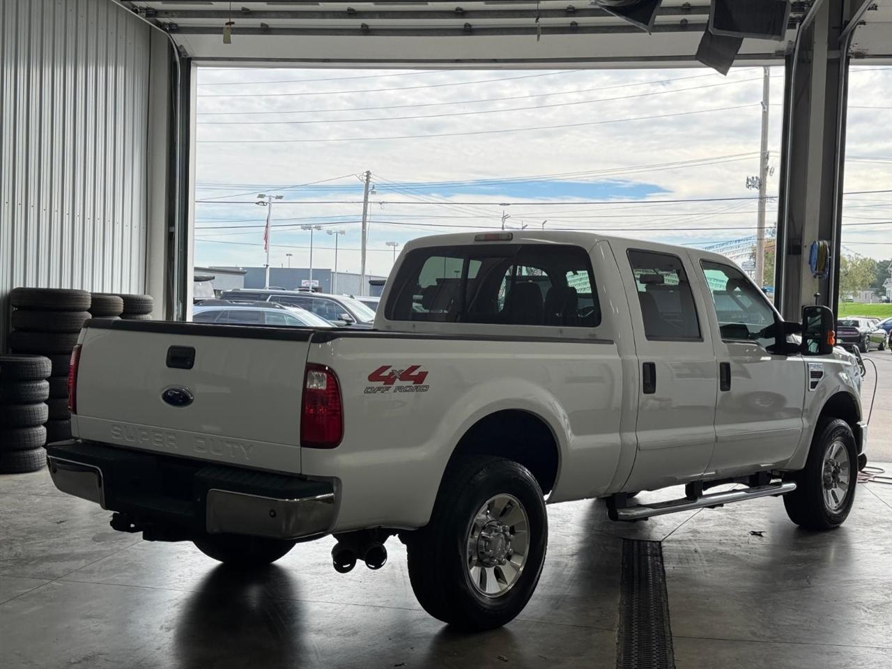 Ford Super Duty F-250 SRW 4WD Crew Cab 156" Lariat 2008