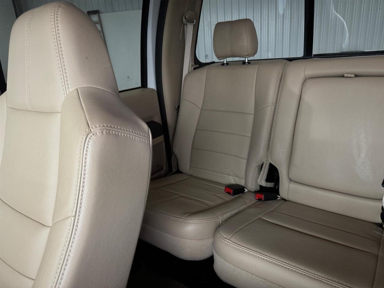Ford Super Duty F-250 SRW 4WD Crew Cab 156" Lariat 2008