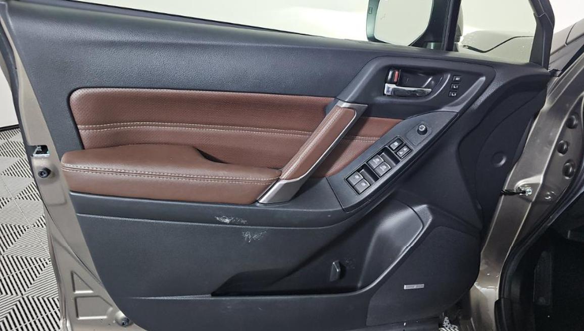 Subaru Forester 2.5i Touring CVT 2018